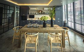 โรงแรมอปาร์เตล จตุจักร